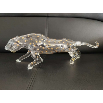 Leopard shape glass bottle
