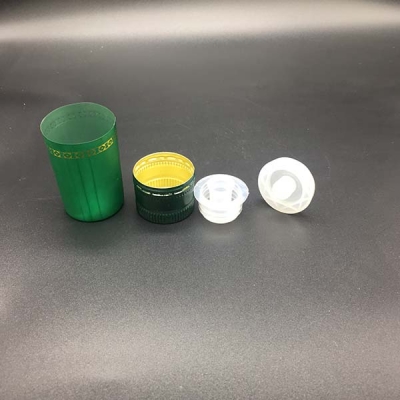 Oil cap set cork screw cap and shrink capsules
