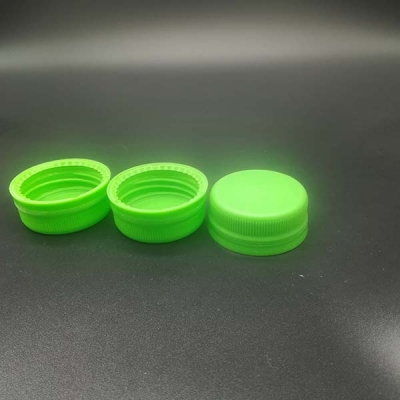 Plastic screw cap with tamper 