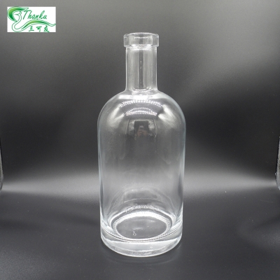 700ml gin rum vodka polular shape bottle